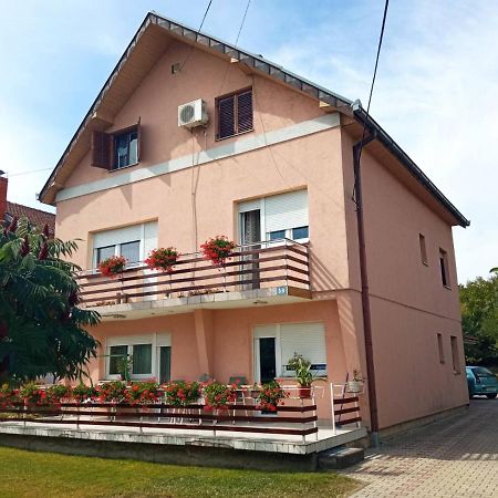 Apartman Andelina Vrnjačka Banja Exterior foto